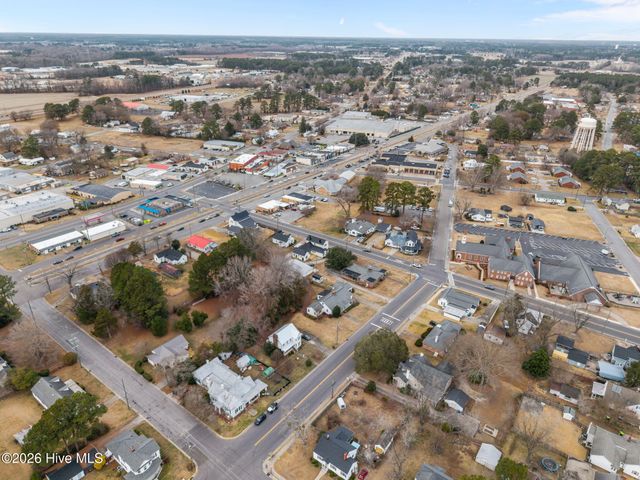 186 Cooper Street, Winterville, NC 28590