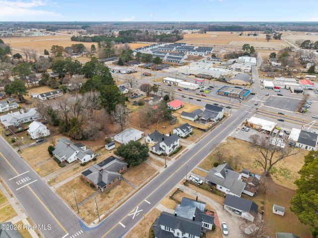 186 Cooper Street, Winterville, NC 28590