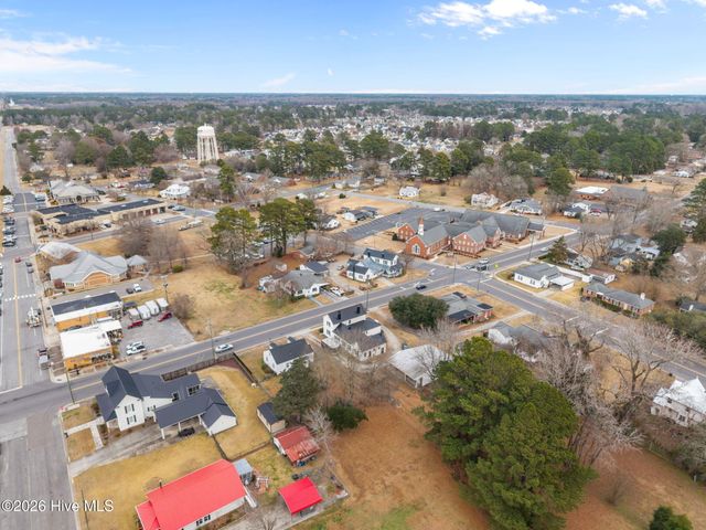 186 Cooper Street, Winterville, NC 28590