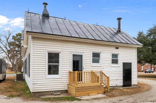 186 Cooper Street, Winterville, NC 28590