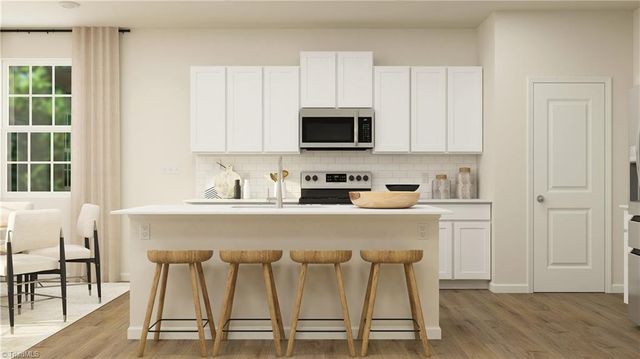 5319 Amaryllis Way, Winston-salem, NC 27104