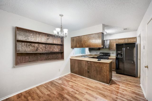 5107 Suburban DR, Austin, TX 78745