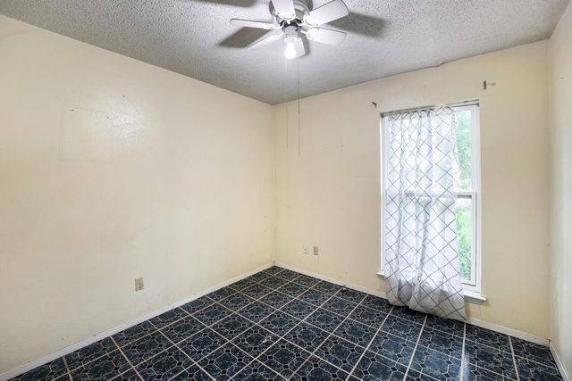 5107 Suburban DR, Austin, TX 78745