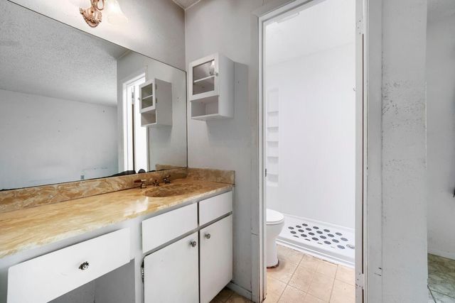 5107 Suburban DR, Austin, TX 78745