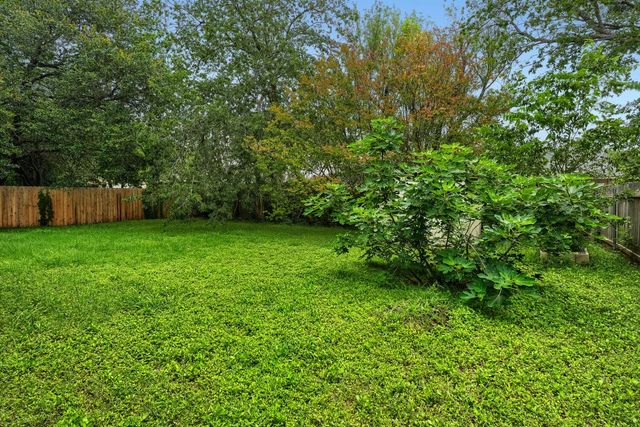 5107 Suburban DR, Austin, TX 78745