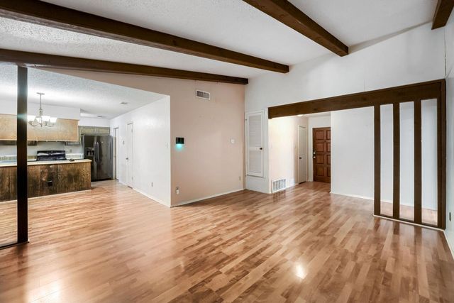 5107 Suburban DR, Austin, TX 78745