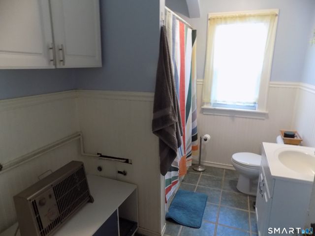 14 Pratt Street, Bristol, CT 06010