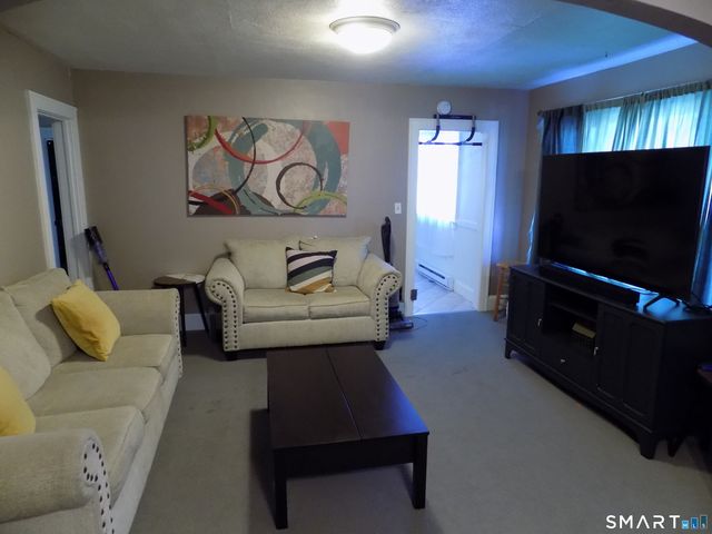 14 Pratt Street, Bristol, CT 06010