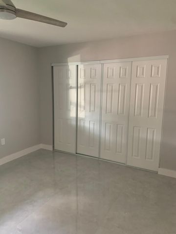 3195 Mcsherry Drive S 3195, Lake Worth, FL 33461