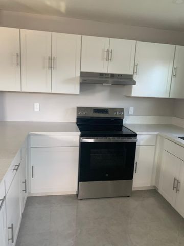 3195 Mcsherry Drive S 3195, Lake Worth, FL 33461