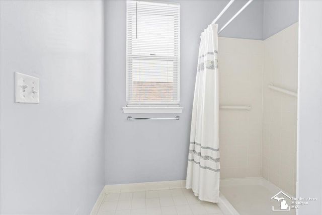 24103 Romero Drive, Flat Rock, MI 48134