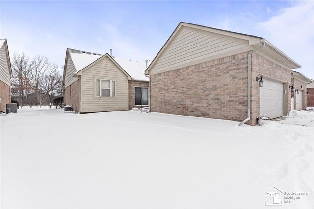 24103 Romero Drive, Flat Rock, MI 48134