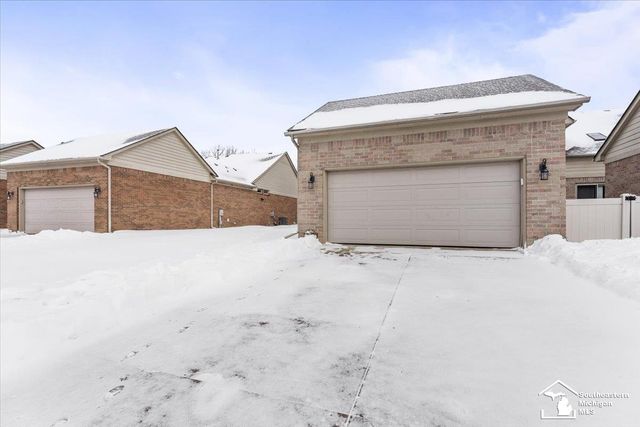 24103 Romero Drive, Flat Rock, MI 48134