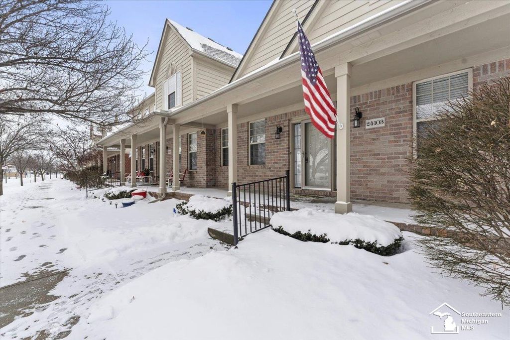 24103 Romero Drive, Flat Rock, MI 48134