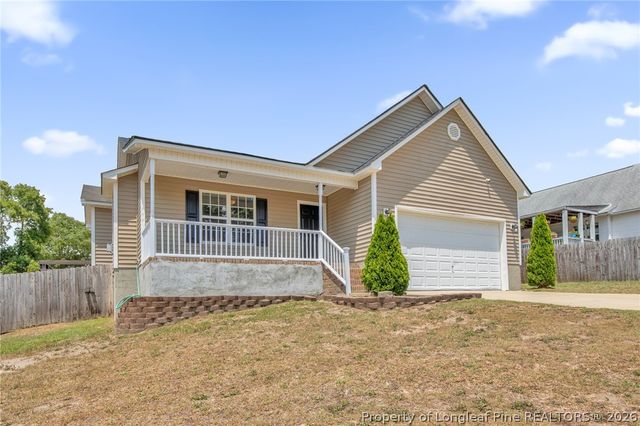 130 Ironside Court, Raeford, NC 28376