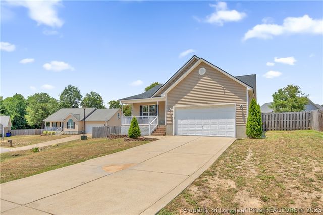 130 Ironside Court, Raeford, NC 28376