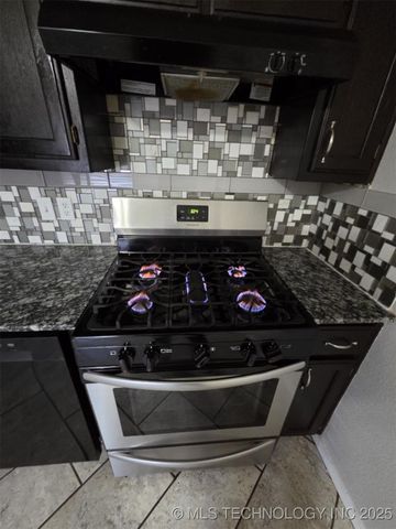 606 N Brown Street, Sapulpa, OK 74066