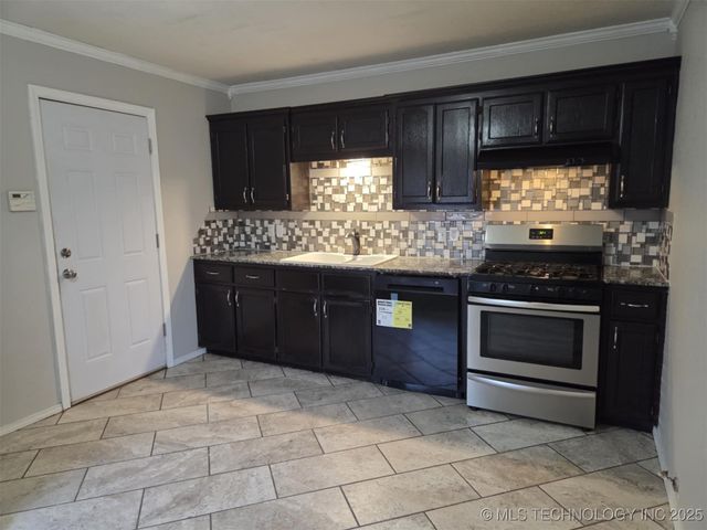 606 N Brown Street, Sapulpa, OK 74066