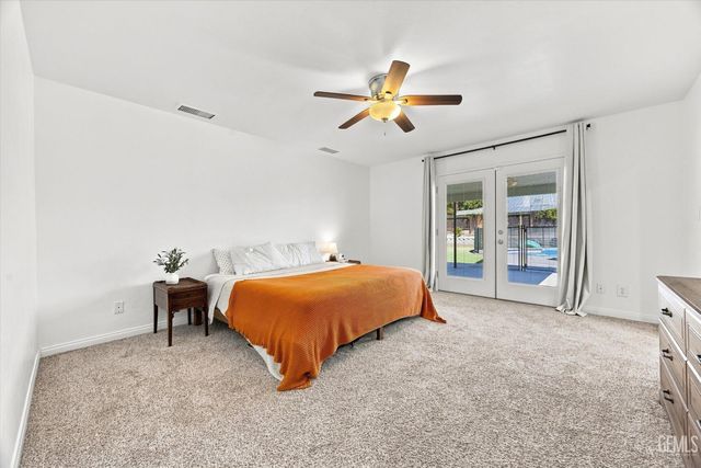 7108 Elias Avenue, Bakersfield, CA 93308