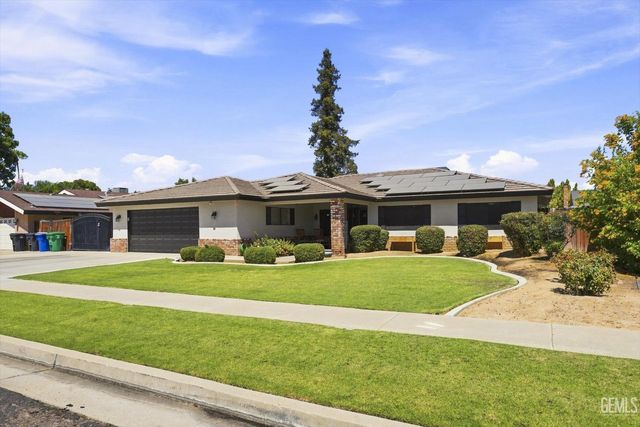 7108 Elias Avenue, Bakersfield, CA 93308