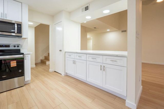 12322 Kitty Brook Drive, Houston, TX 77071