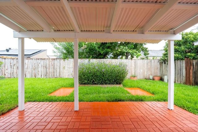 12322 Kitty Brook Drive, Houston, TX 77071