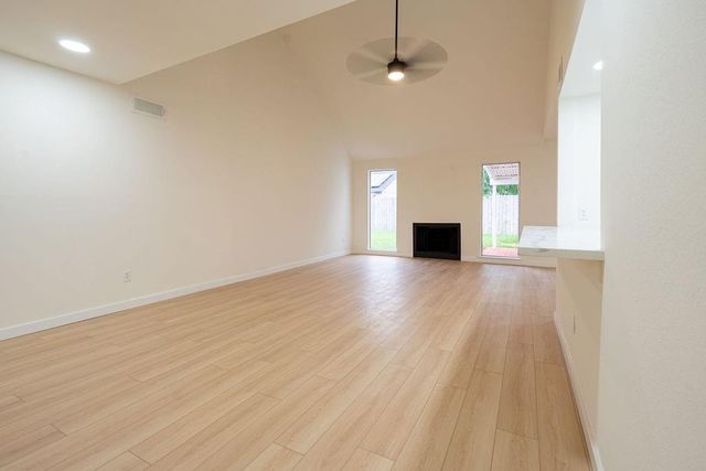 12322 Kitty Brook Drive, Houston, TX 77071
