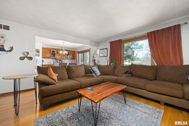 4304 S ARN Court, Mapleton, IL 61547