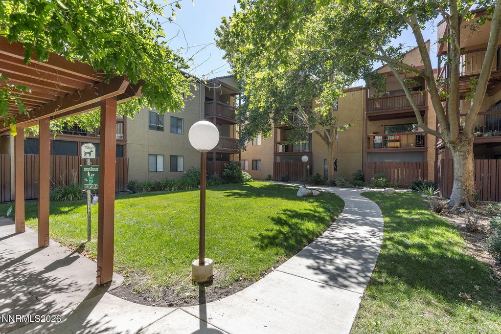 Image 16 of property listing at 1000 Beck Street #250, Reno, NV 89509