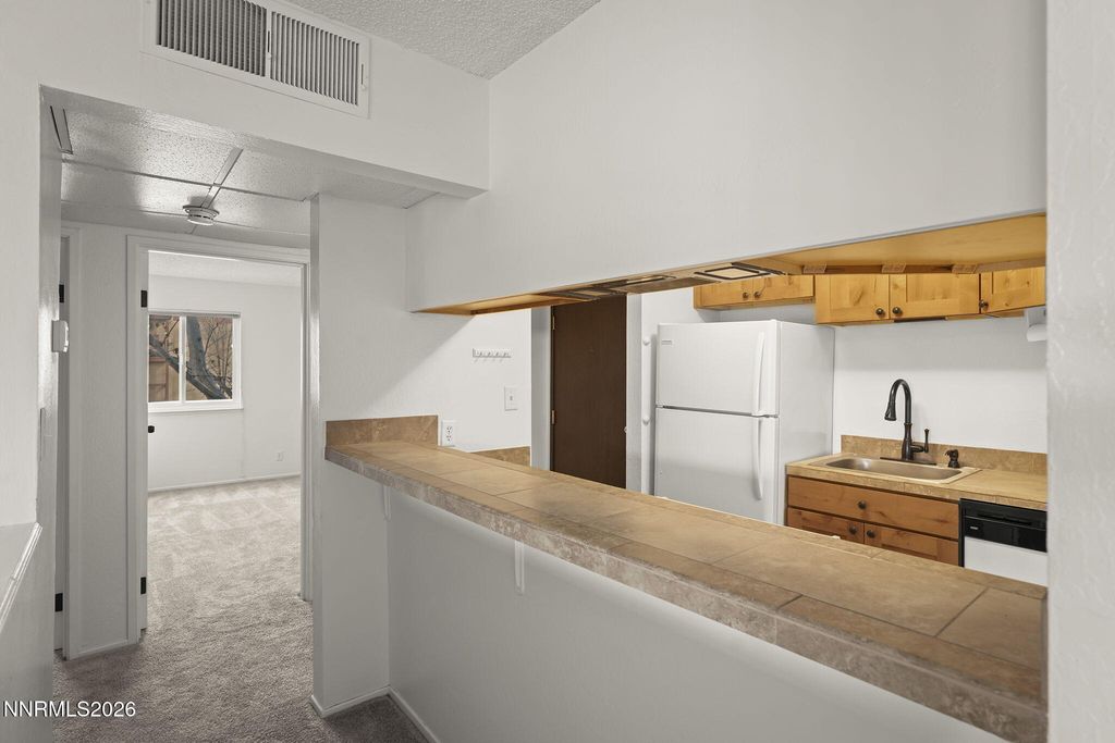 Image 3 of property listing at 1000 Beck Street #250, Reno, NV 89509