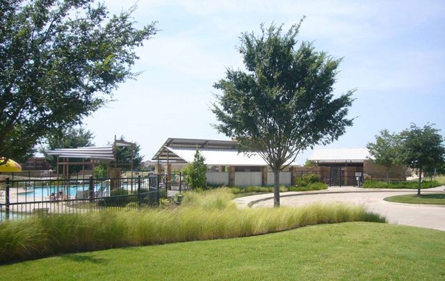 12724 Homestretch Drive, Fort Worth, TX 76244