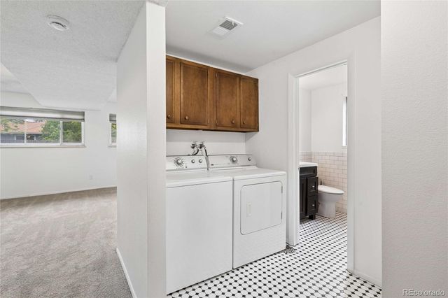 1030 Cedar Street, Broomfield, CO 80020