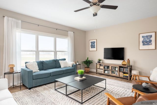 411 Luellen Way, New Castle, IN 47362