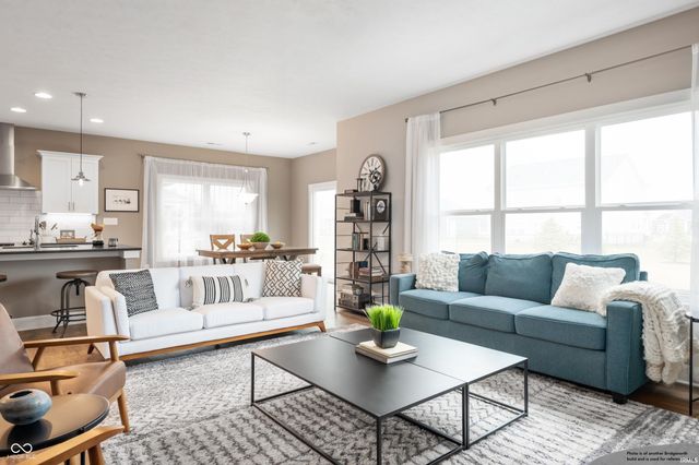 411 Luellen Way, New Castle, IN 47362