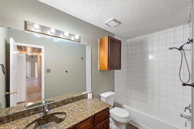 4316 Elliott Oaks Drive, Arlington, TX 76017