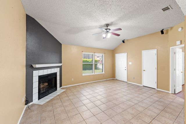 4316 Elliott Oaks Drive, Arlington, TX 76017