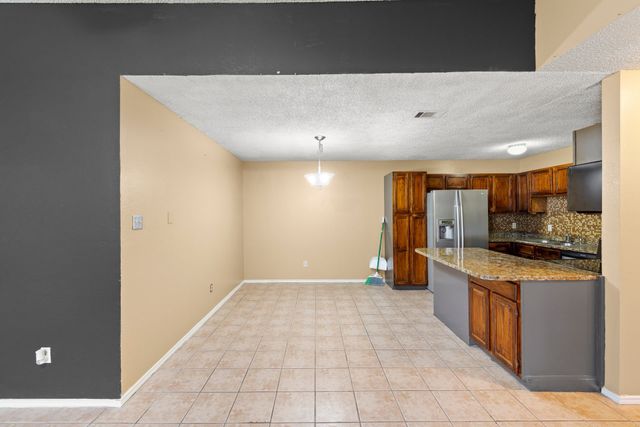 4316 Elliott Oaks Drive, Arlington, TX 76017