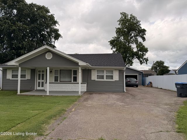 7207 Betsy Ross Dr, Louisville, KY 40272