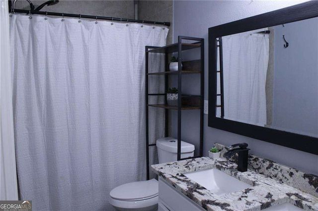 5338 Ashland Drive, Flowery Branch, GA 30542