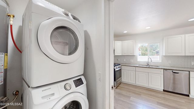 916 N Norris Avenue, Tucson, AZ 85719