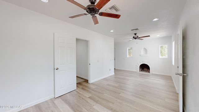 916 N Norris Avenue, Tucson, AZ 85719