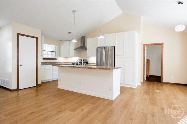 3 Mulberry Court, Savannah, GA 31406