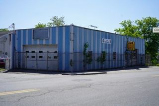 429 Riverside Street, Lowell, MA 01854
