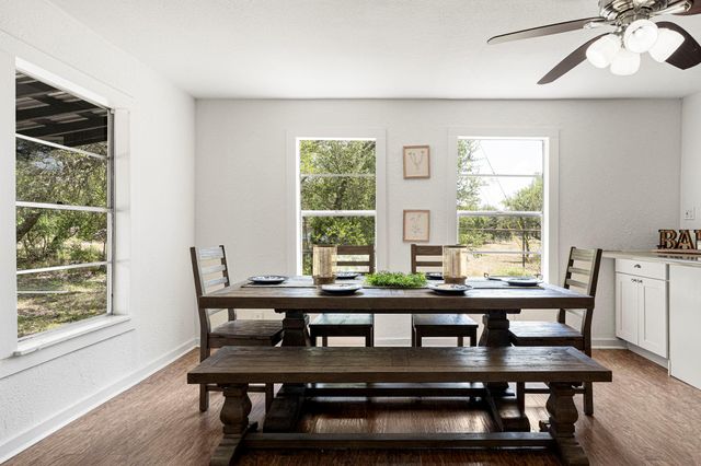 2591 Spring Valley DR, Dripping Springs, TX 78620