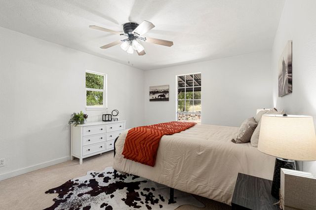 2591 Spring Valley DR, Dripping Springs, TX 78620