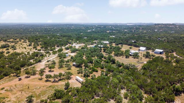 2591 Spring Valley DR, Dripping Springs, TX 78620