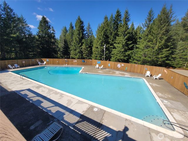 70 N Colony Surf Drive, Lilliwaup, WA 98555
