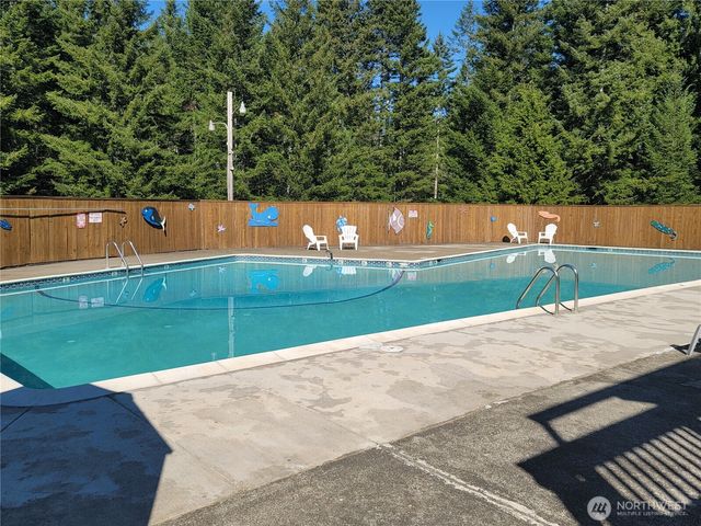 70 N Colony Surf Drive, Lilliwaup, WA 98555