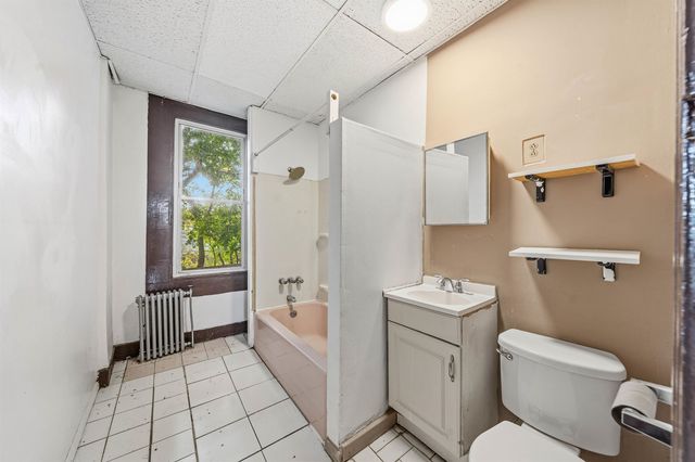 73 VIRGINIA AVE, Jc, Greenville, NJ 07305