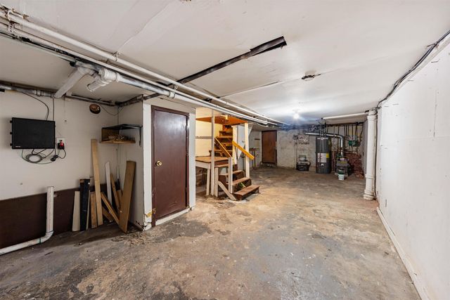 73 VIRGINIA AVE, Jc, Greenville, NJ 07305
